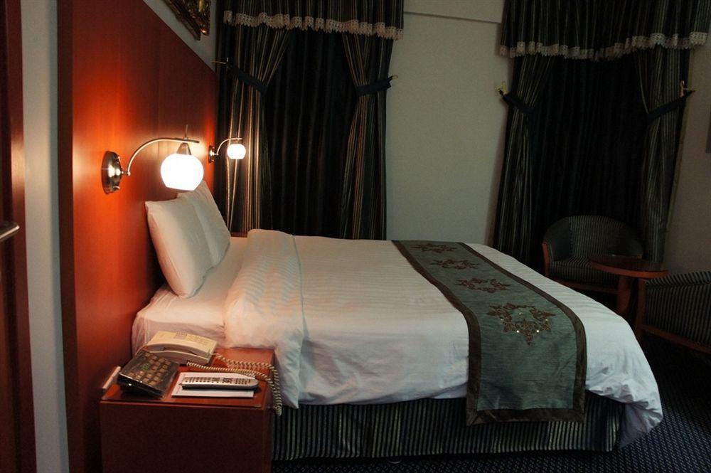 Dream Palace Hotel Dubai Buitenkant foto