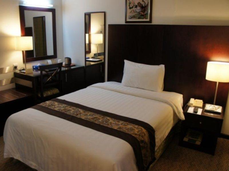 Dream Palace Hotel Dubai Buitenkant foto