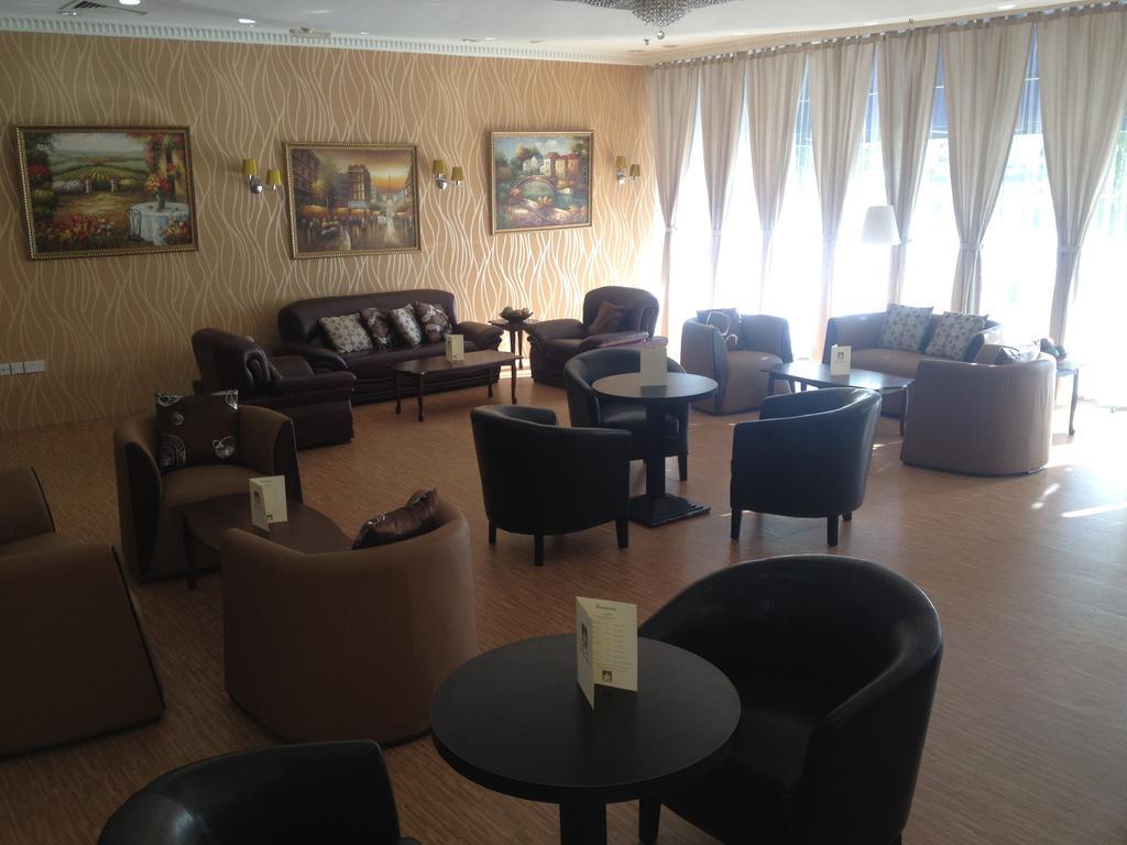Dream Palace Hotel Dubai Buitenkant foto